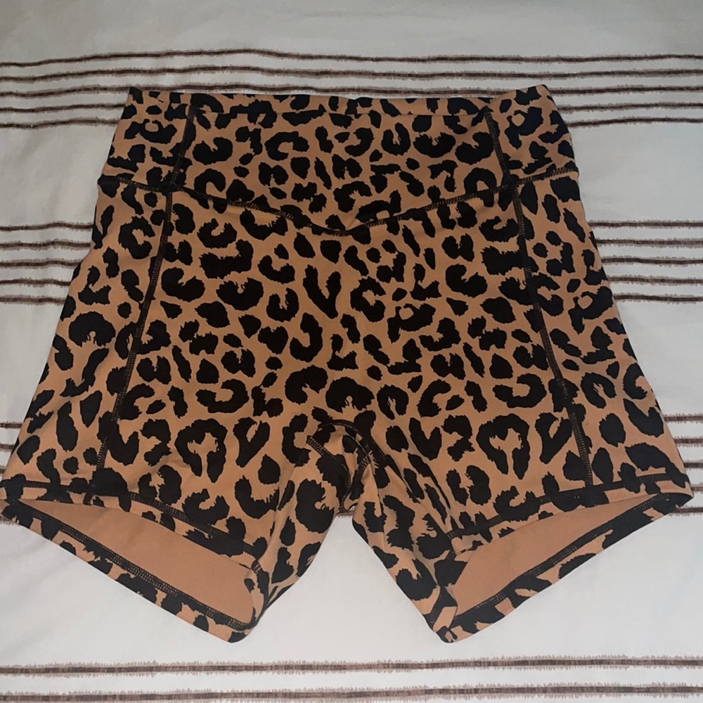 Balance Athletica/vitality king cheetah shorts
